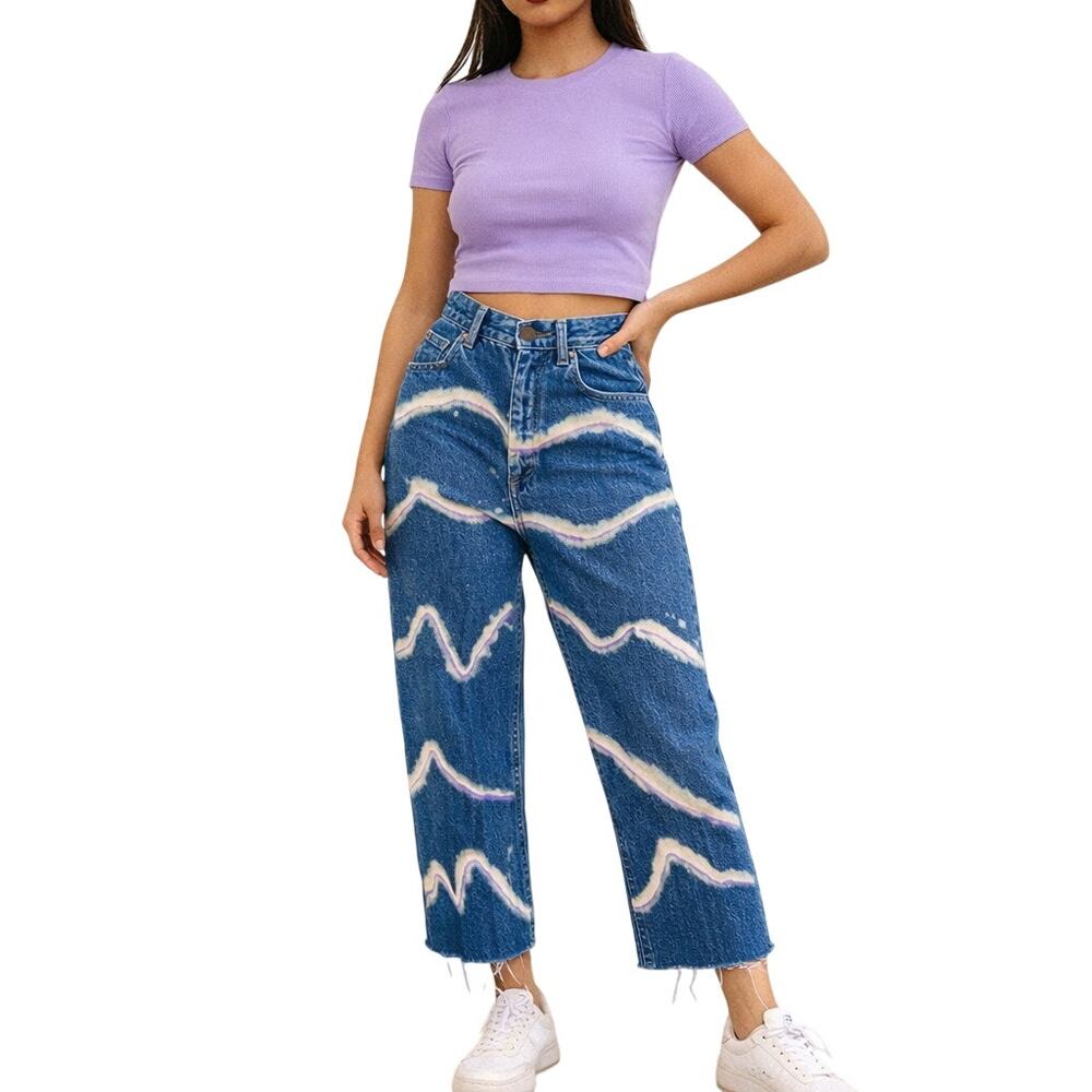 Vintage Y2K Women's 28 Jeans Lee Lightning Bleach Cropped High Rise
